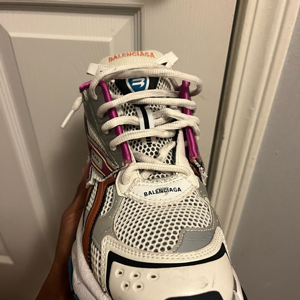 Balenciaga Kids' White and Red Sneakers - Picture 10 of 11